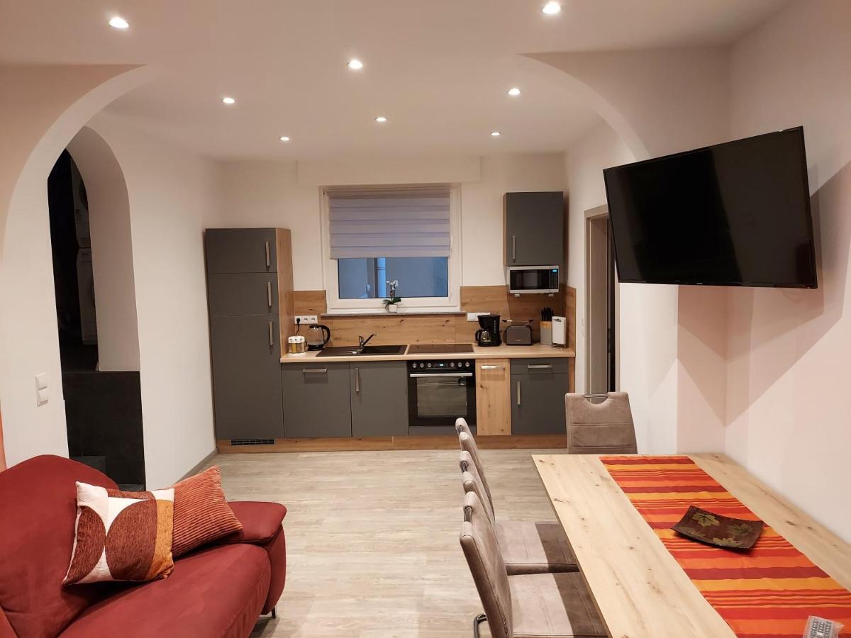 Ferienwohnung Popp Erzhausen エクステリア 写真
